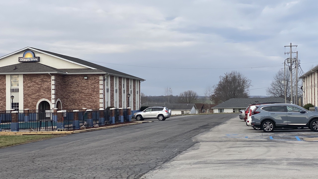Photo of Outdoor in Perryville