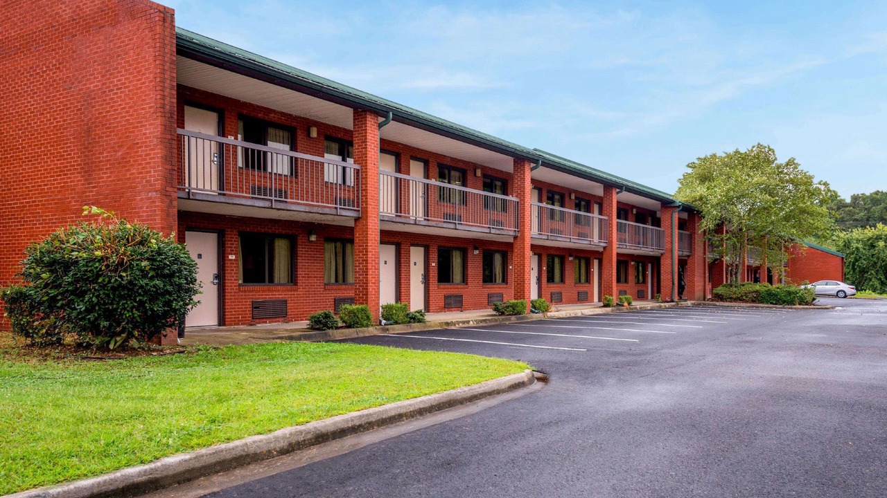 Photo of Outdoor in Emporia