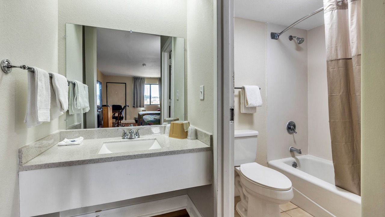 Photo of Bathroom in Emporia
