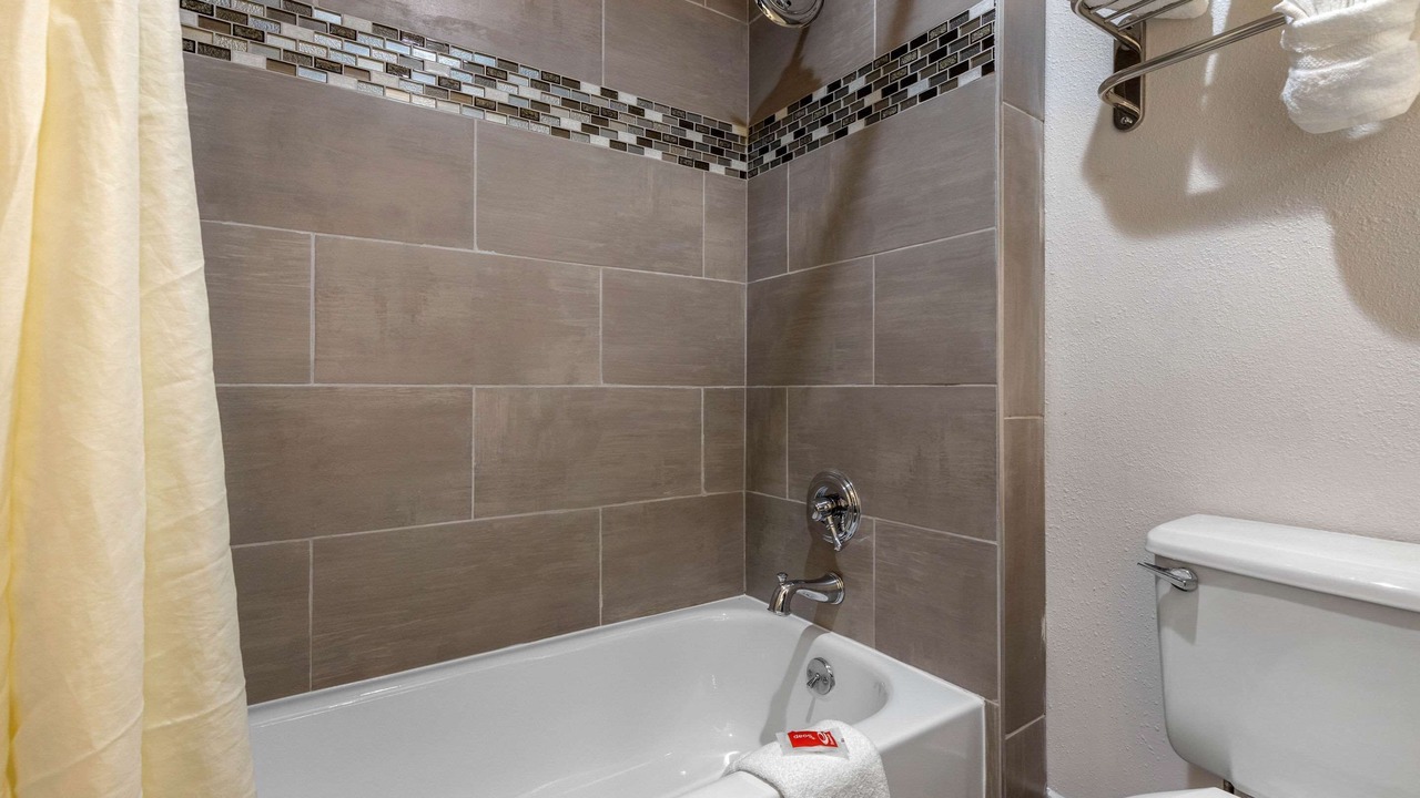 Photo of Bathroom in Red Hill