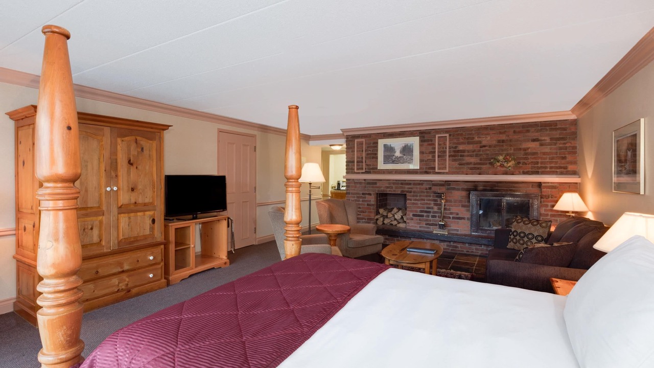 Photo of Livingroom in North Bay