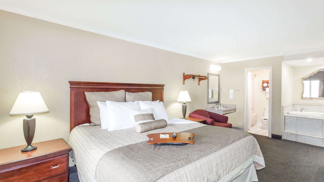 Photo of Bedroom in Destin