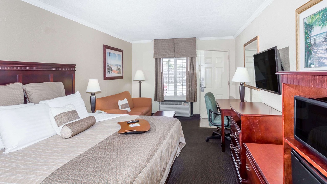 Photo of Bedroom in Destin