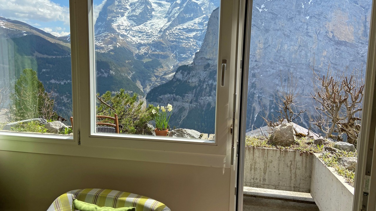 Photo of Patio Balcony in Murren