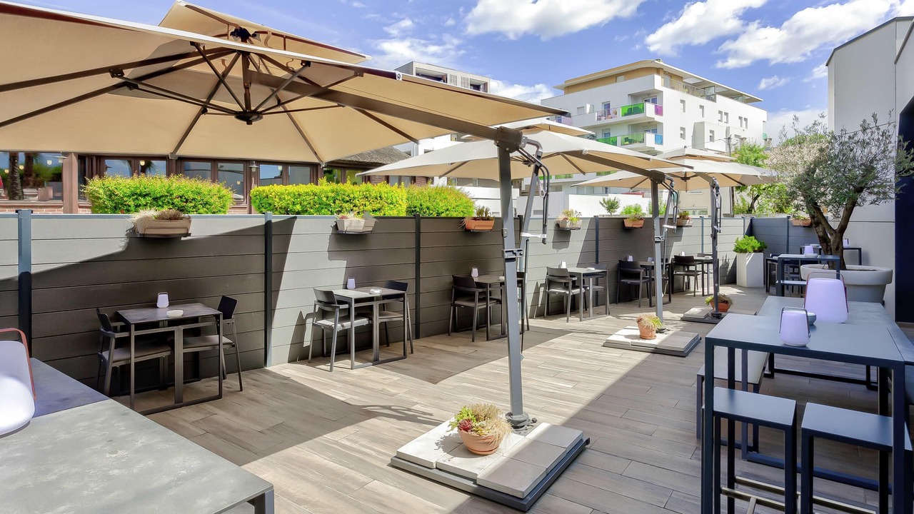 Photo of Others in Aiguerelles