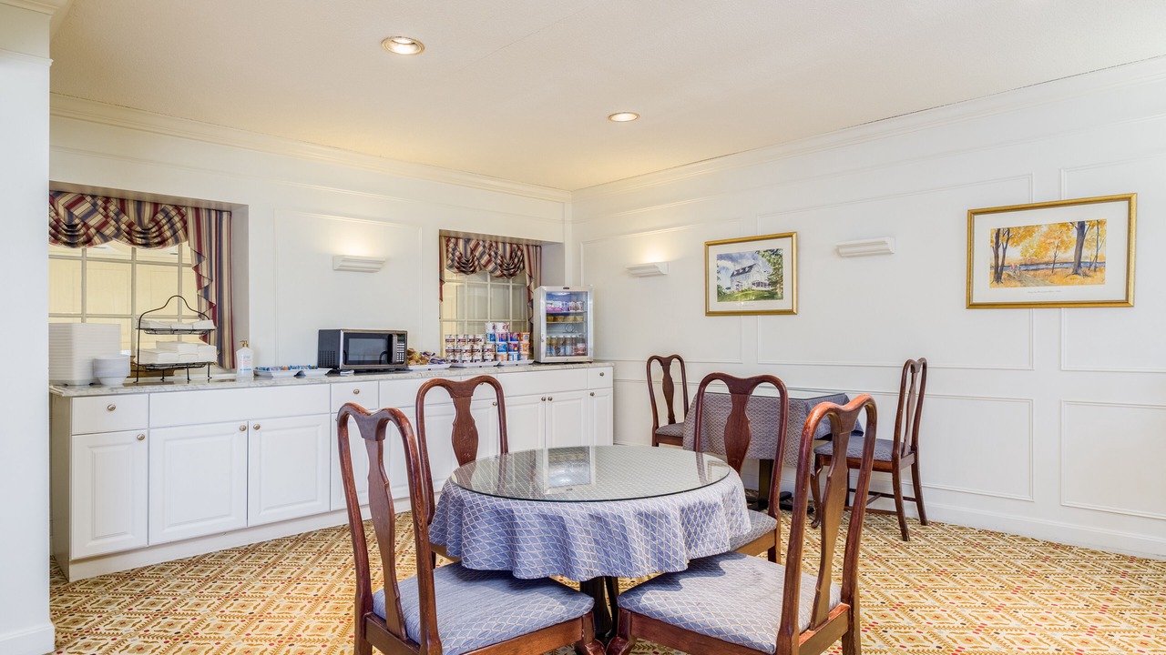 Photo of Others in Farmington