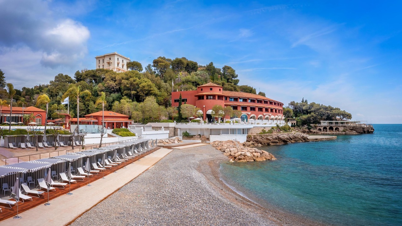 Photo of Others in L'Hermitage