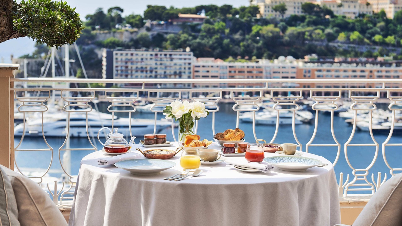 Photo of Others in L'Hermitage