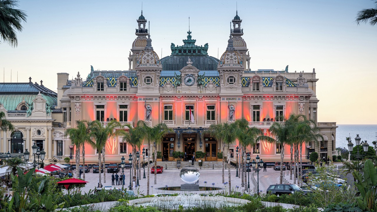 Photo of Others in L'Hermitage