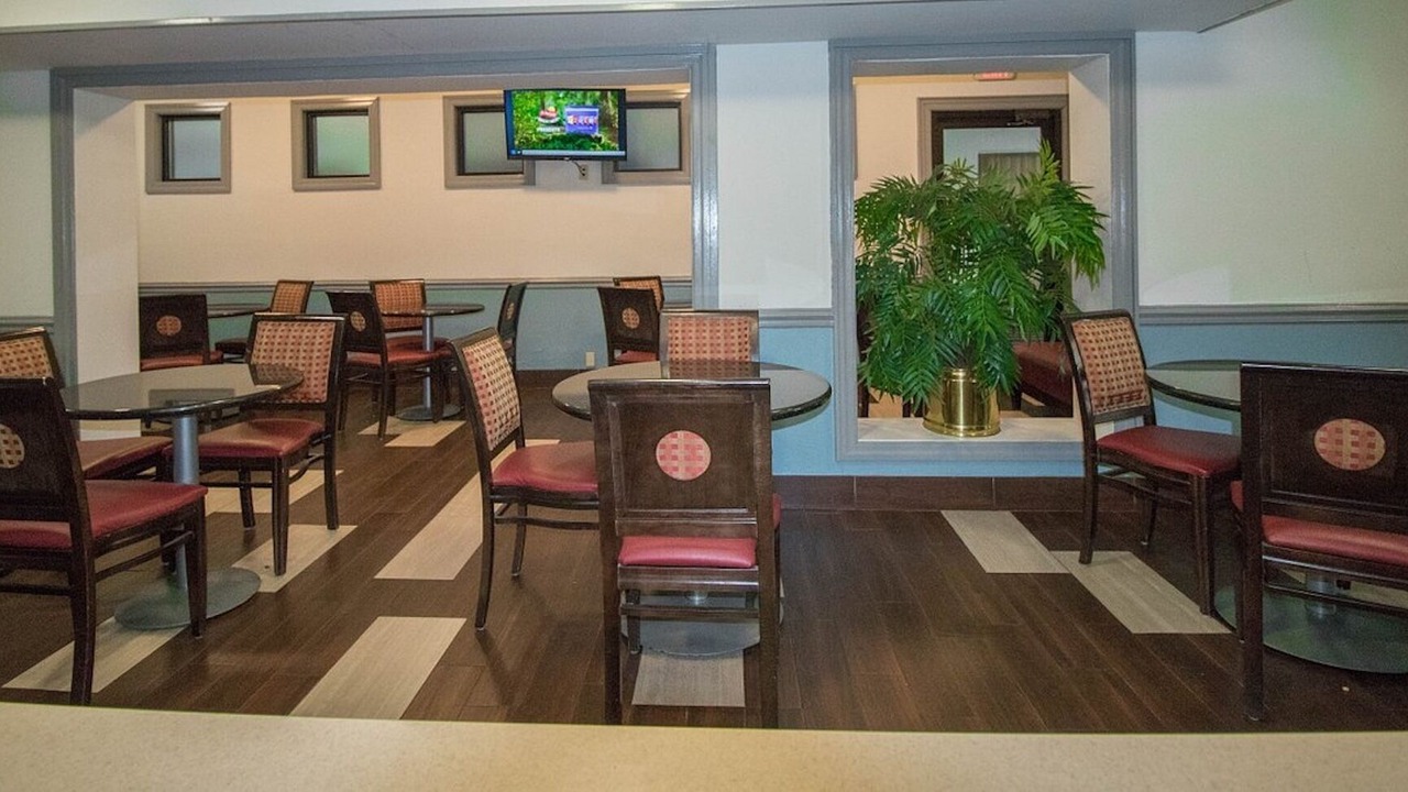 Photo of Livingroom in Ferry Pass