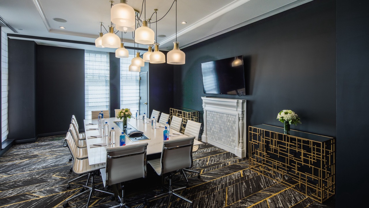 Photo of Others in Downtown Hartford