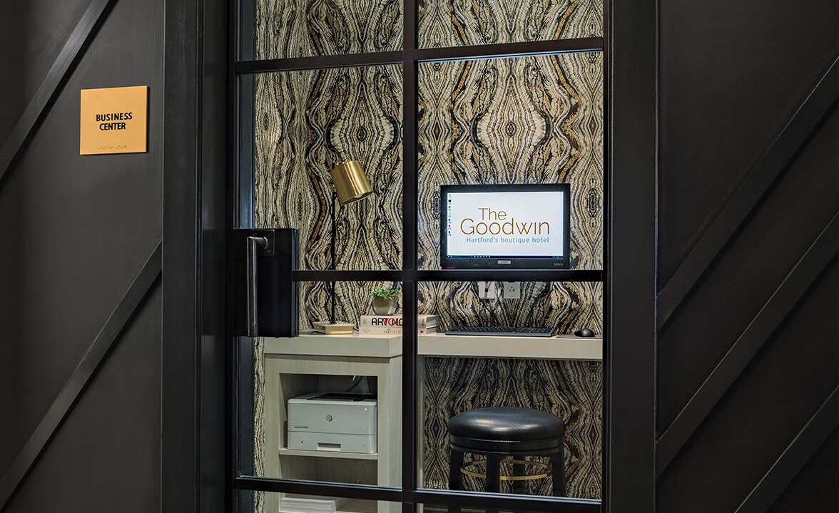 Photo of Others in Downtown Hartford