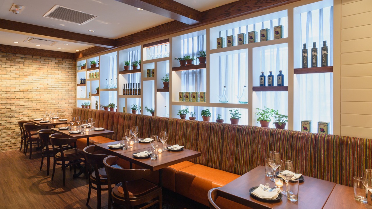 Photo of Others in Downtown Hartford