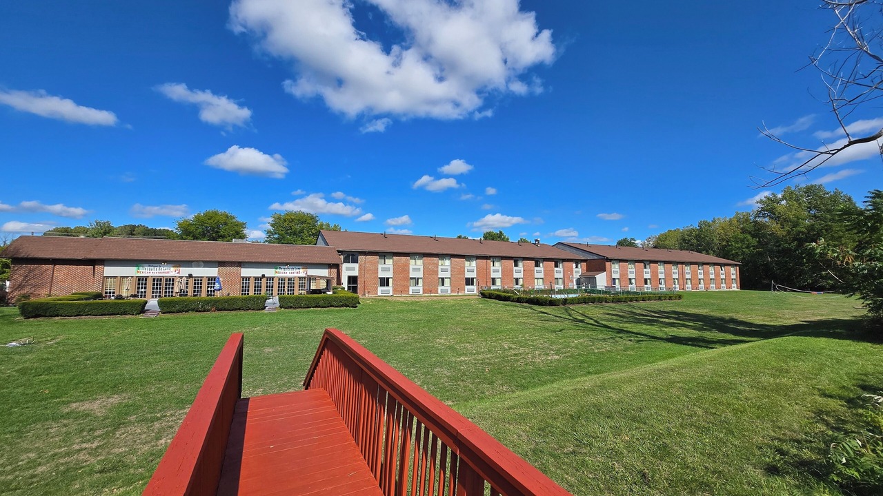 Photo of Outdoor in Fulton