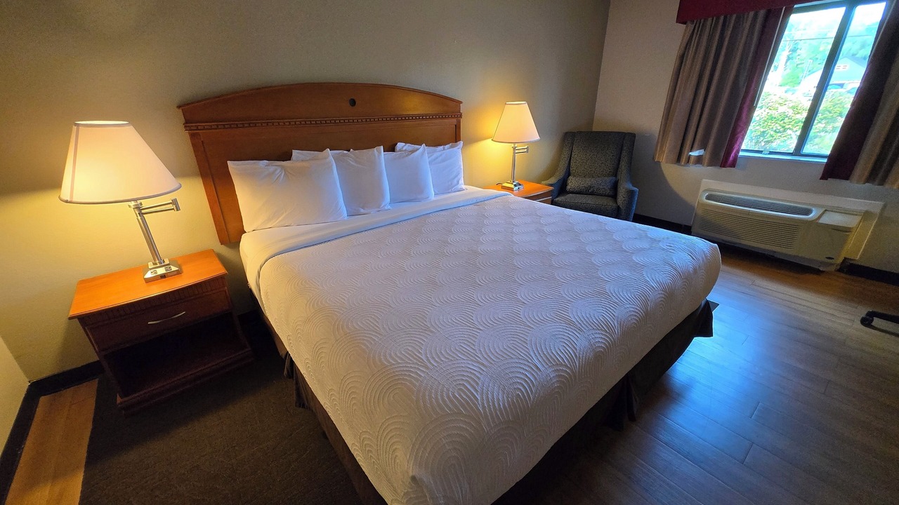 Photo of Bedroom in Fulton