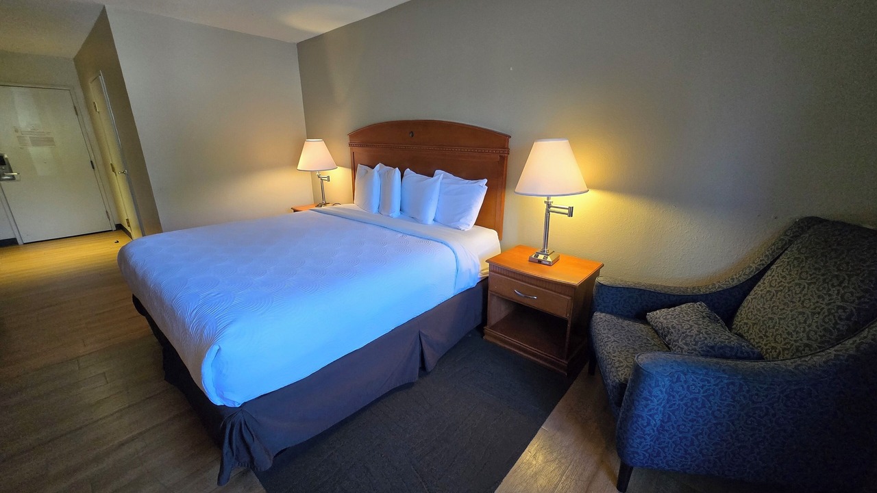 Photo of Bedroom in Fulton