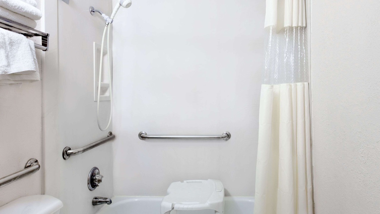Photo of Bathroom in Cullman