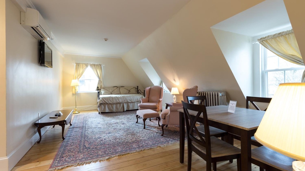 Photo of Others in Salem