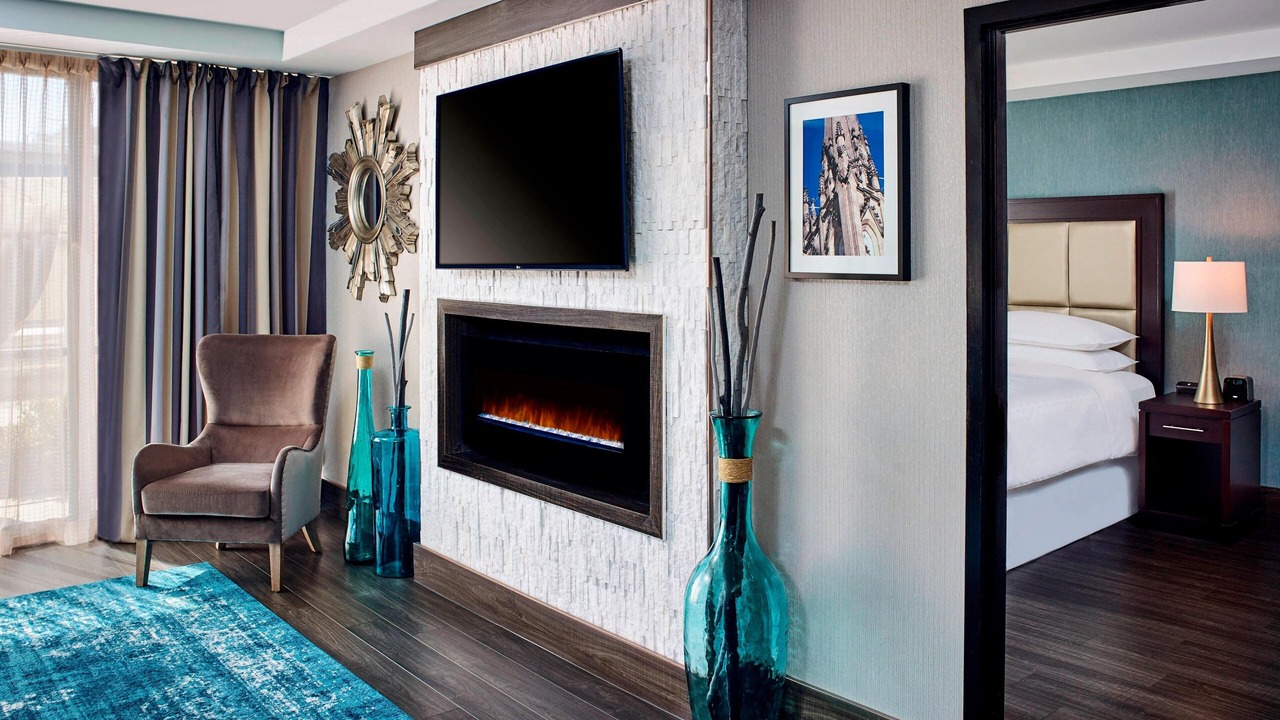 Photo of Livingroom in Central Hamilton