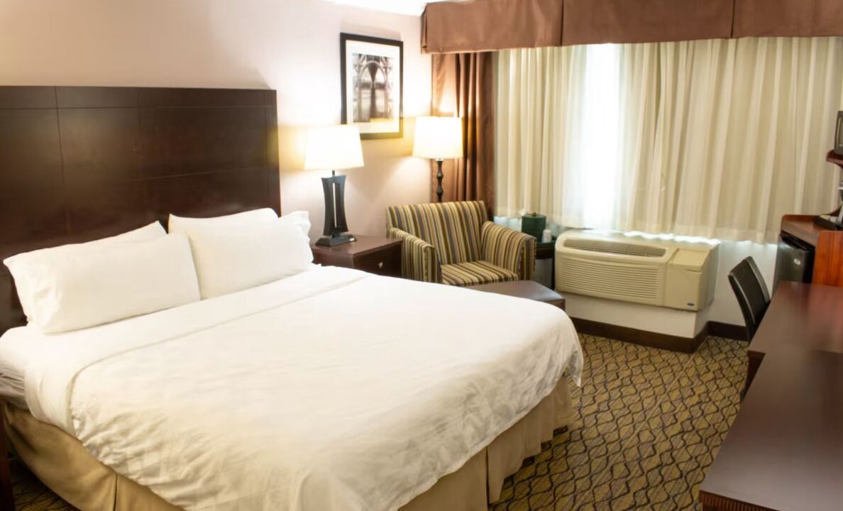 Photo of Others in Fort Lee