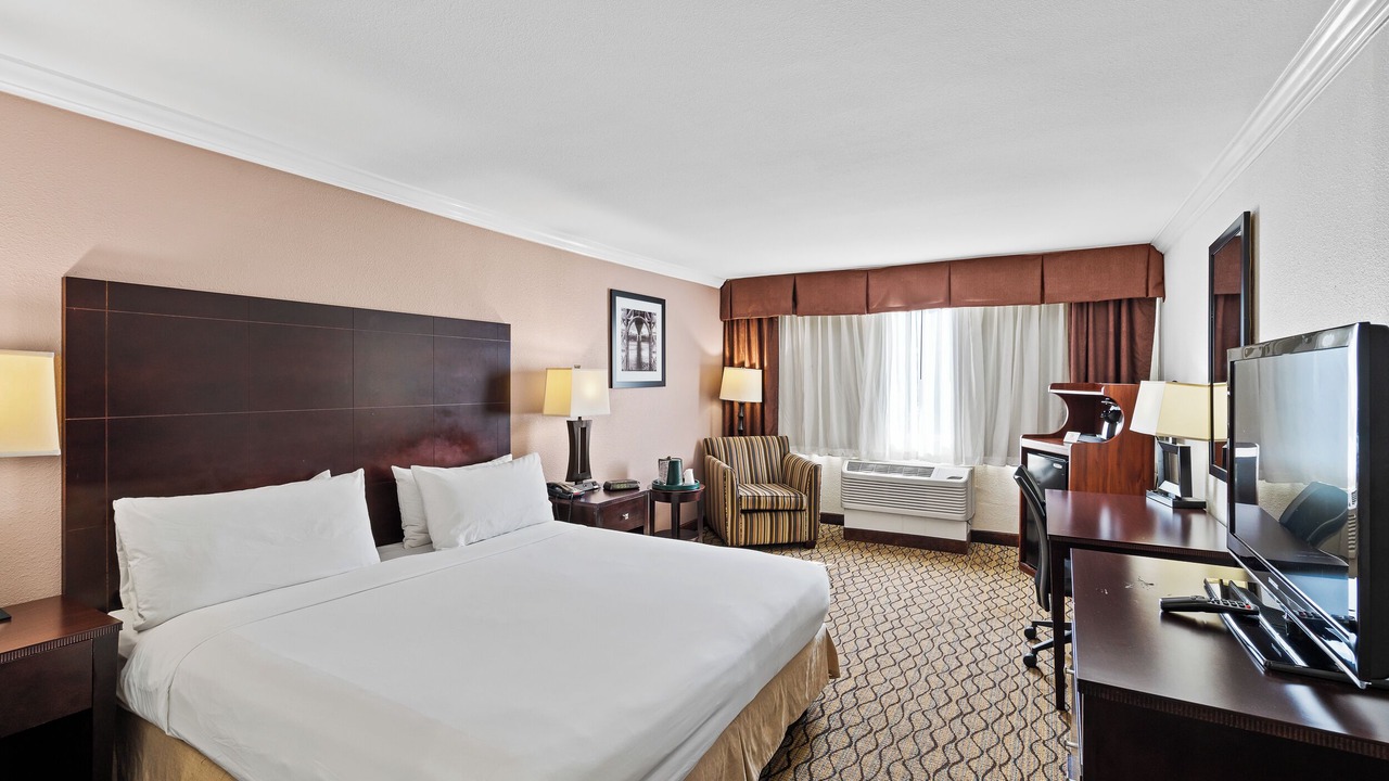 Photo of Others in Fort Lee