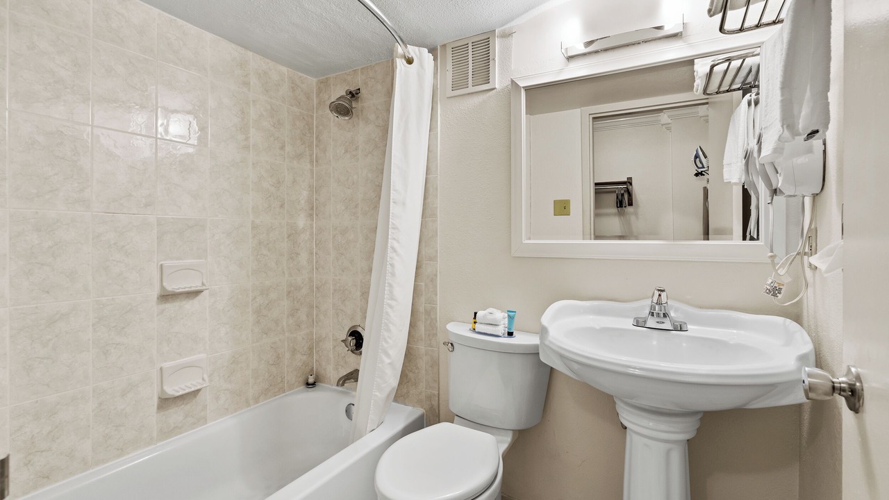 Photo of Others in Fort Lee