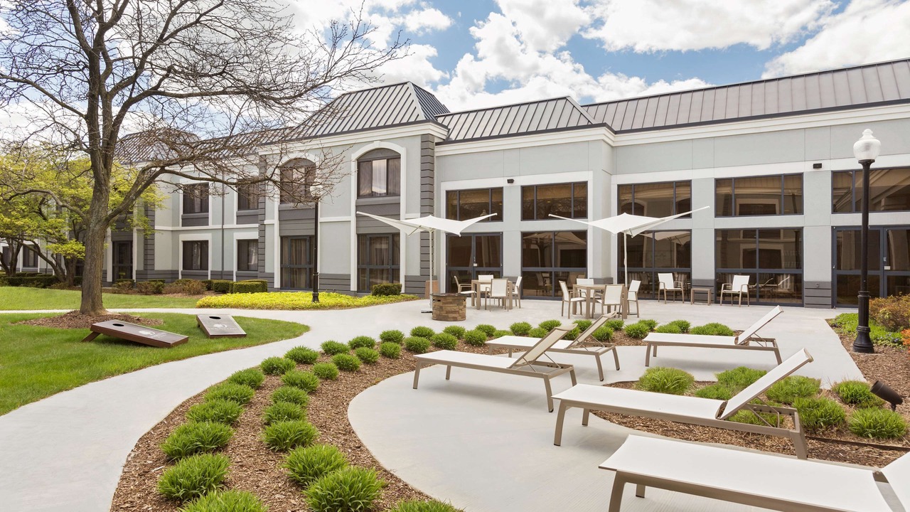 Photo of Outdoor in Novi