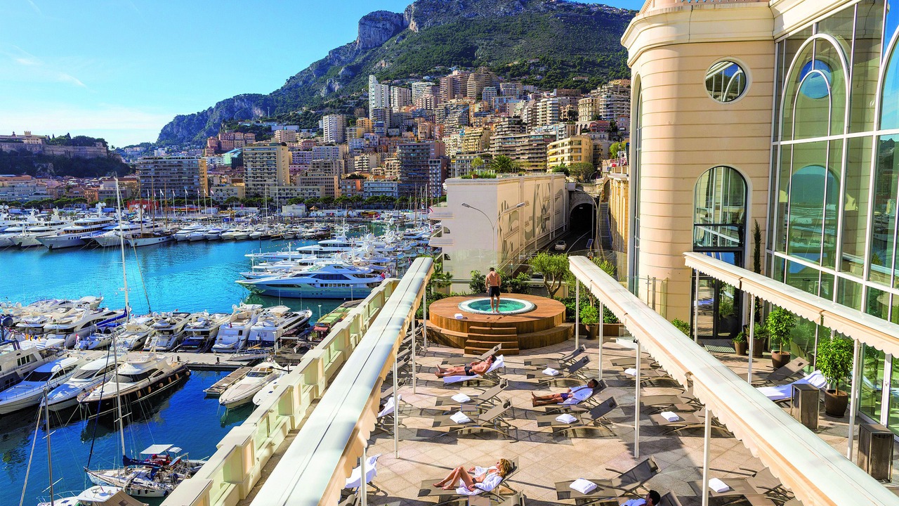 Photo of Bedroom in Casino - Boulingrins