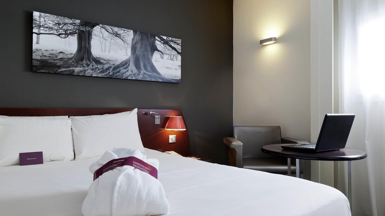 Photo of Bedroom in Colombier - Champ de Mars