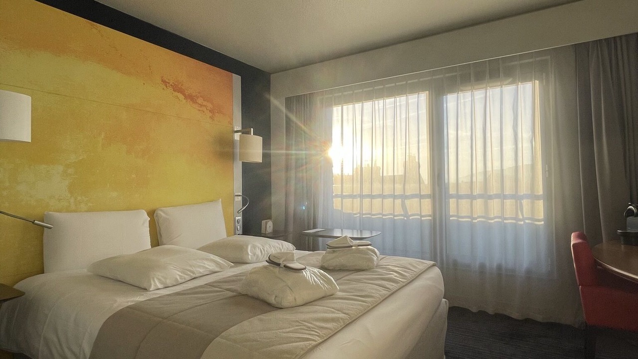 Photo of Bedroom in Rouen City Centre