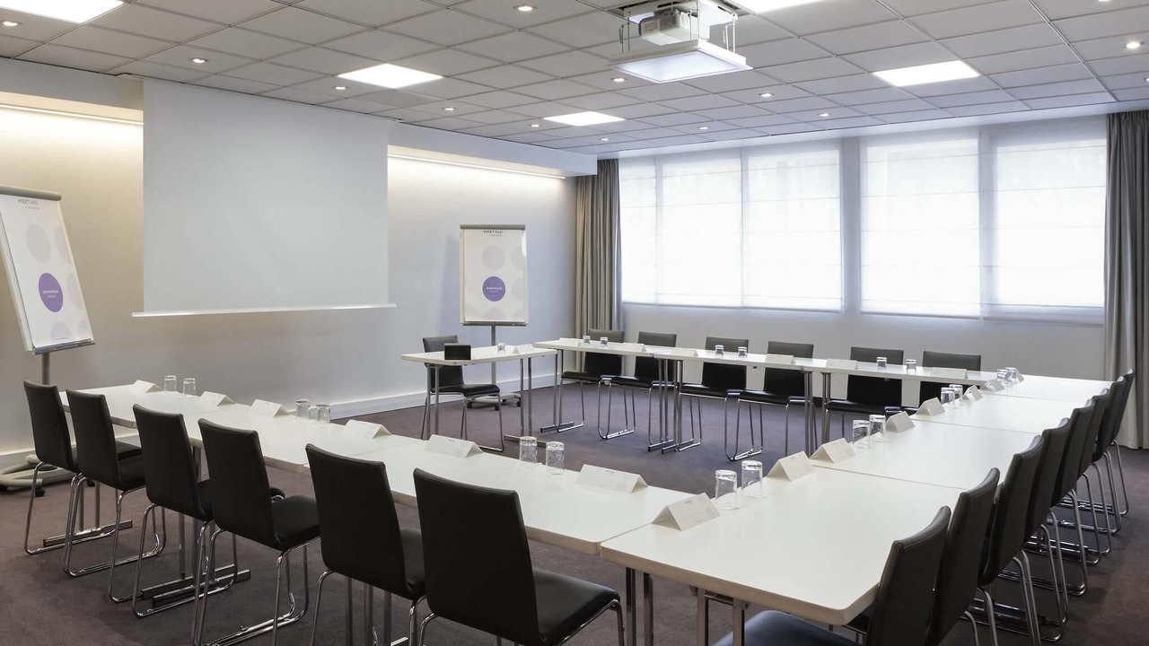 Photo of Others in Notre-Dame