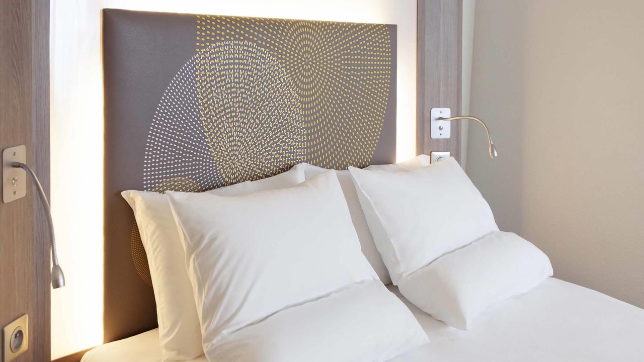 Photo of Bedroom in Notre-Dame