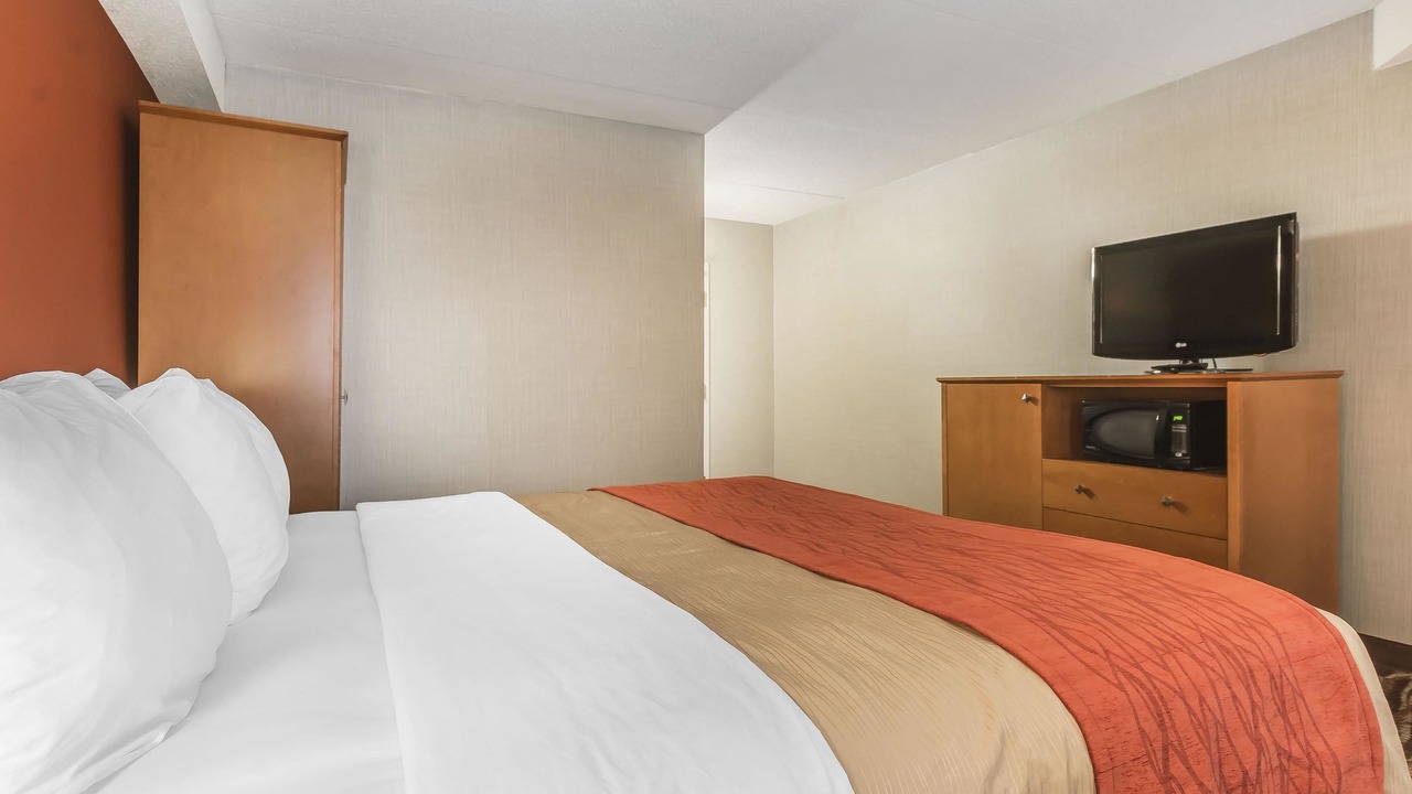 Photo of Bedroom in Oshawa