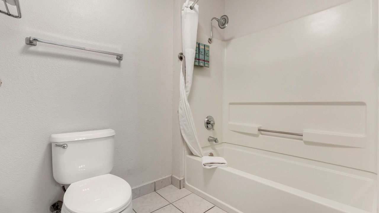 Photo of Bathroom in Selma