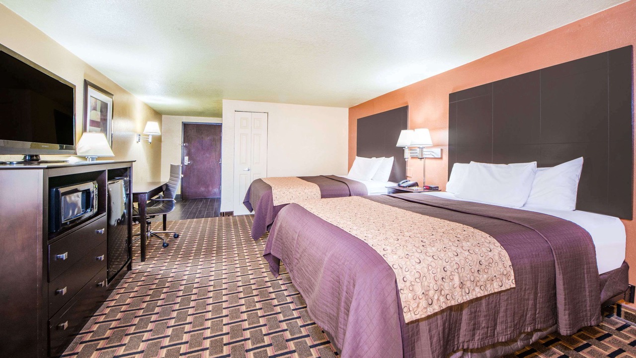 Photo of Bedroom in Joplin