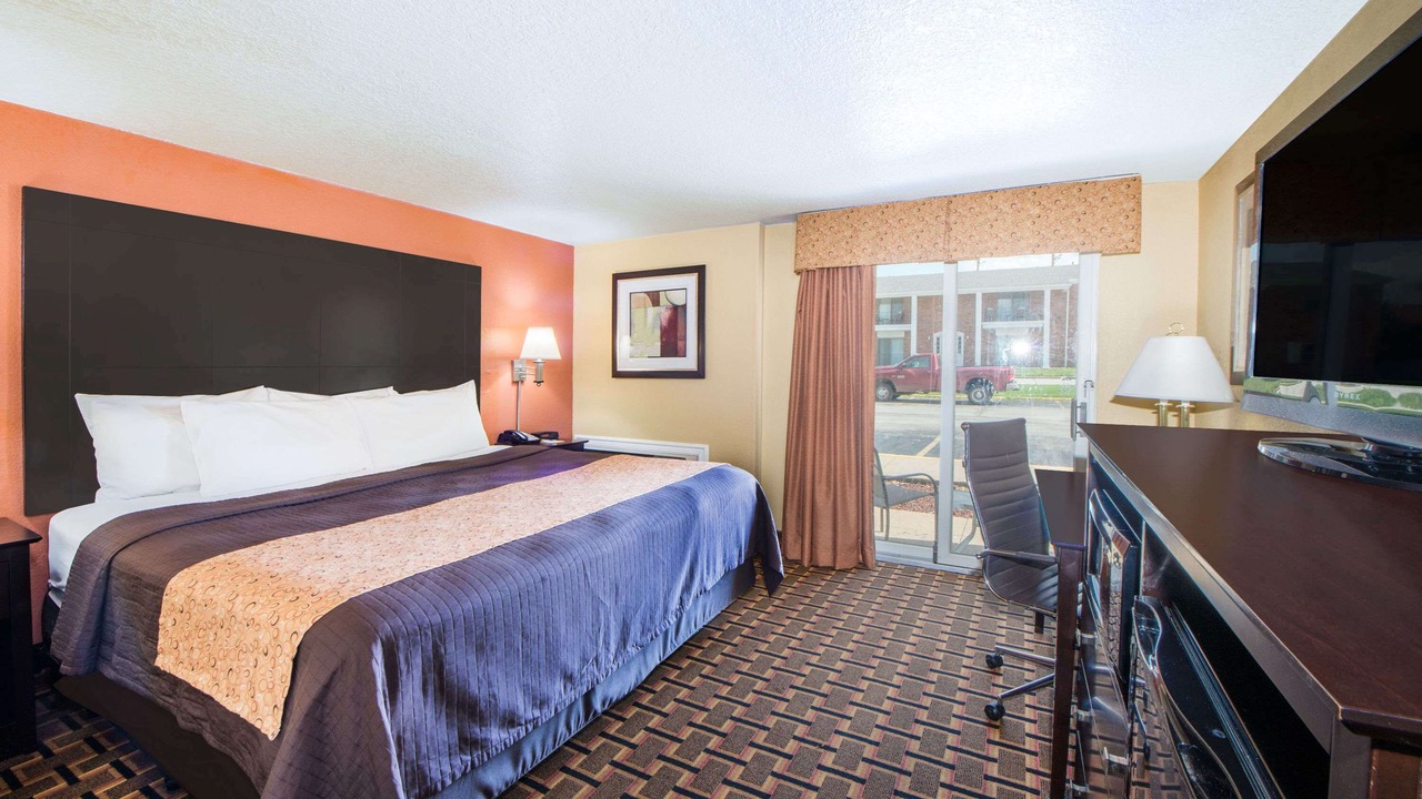 Photo of Bedroom in Joplin