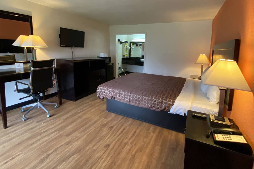 Photo of Bedroom in New Llano