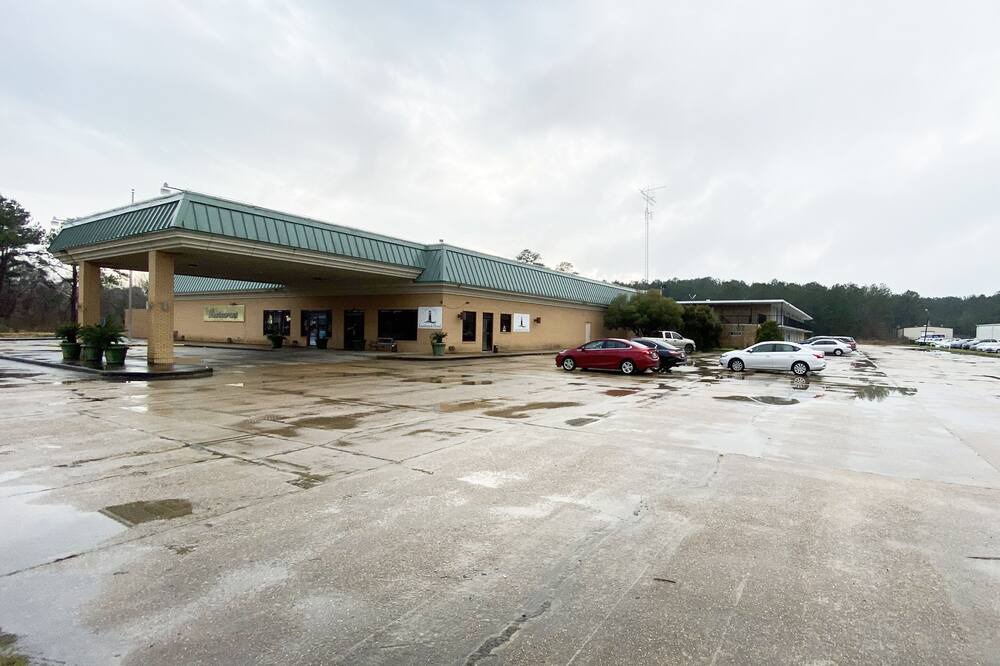 Photo of Others in New Llano