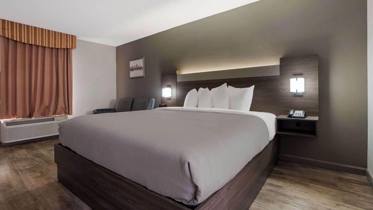 Photo of Bedroom in Dentsville