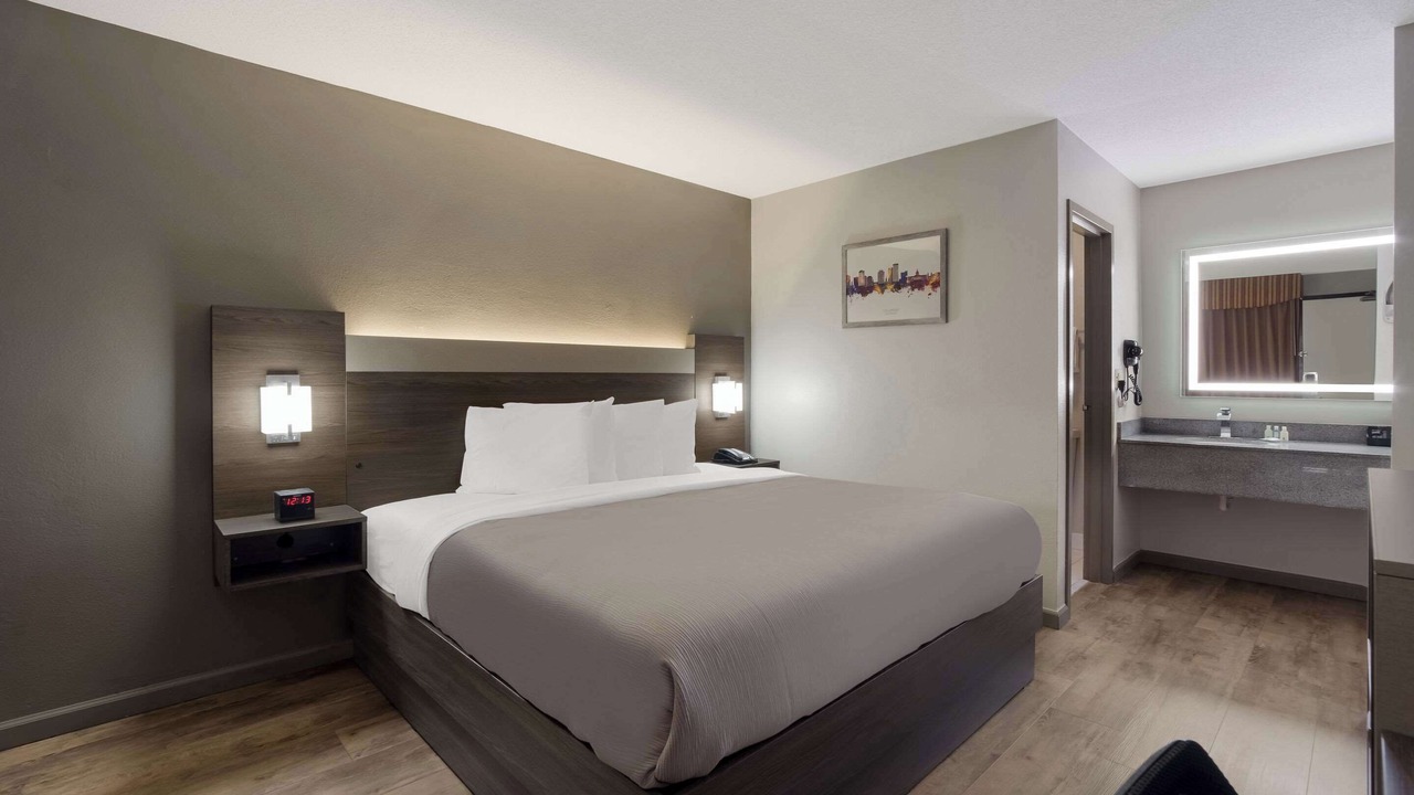 Photo of Bedroom in Dentsville
