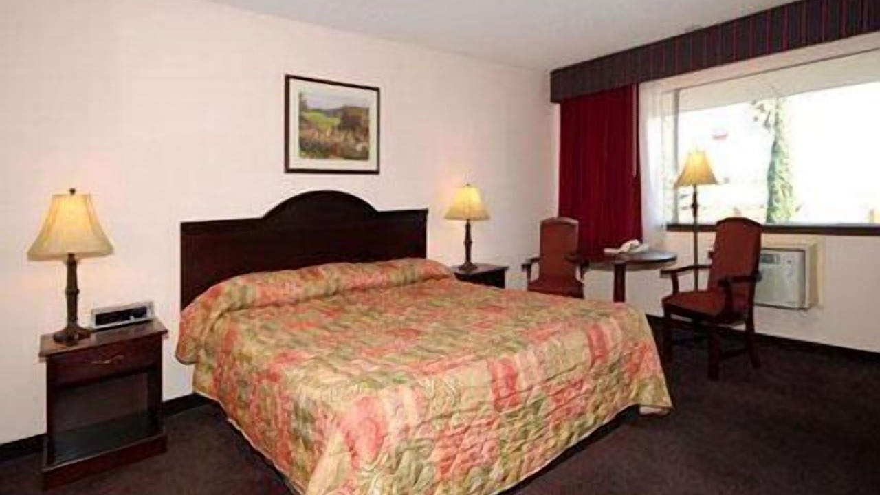 Photo of Bedroom in Cameron Park