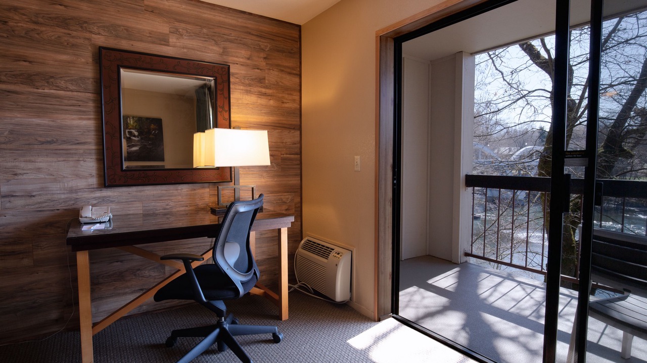 Photo of Others in Grants Pass