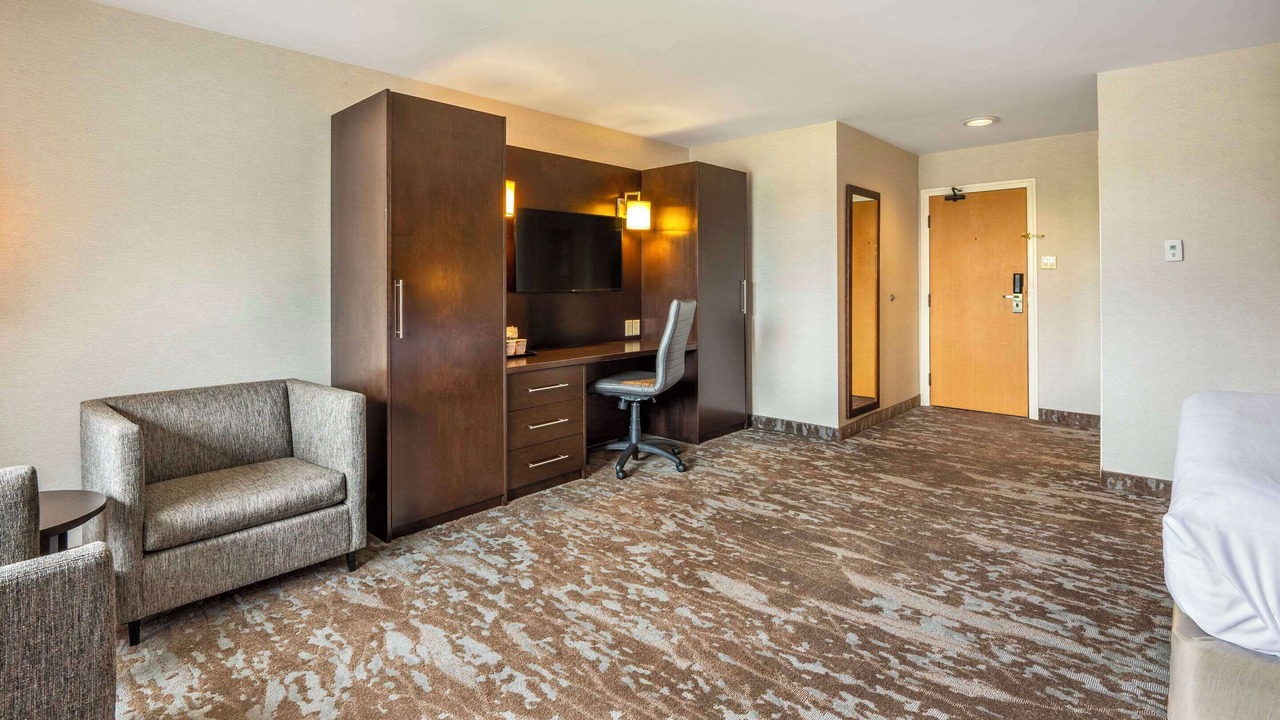 Photo of Others in Sharon