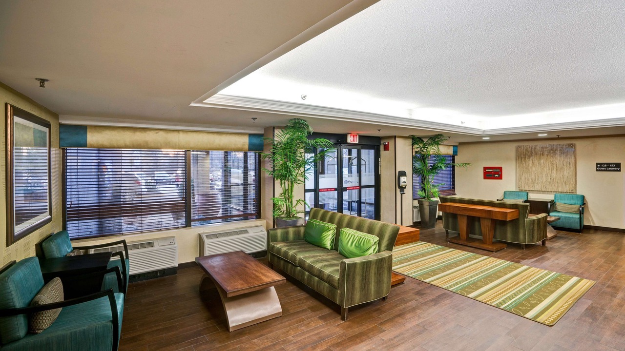 Photo of Livingroom in Milford