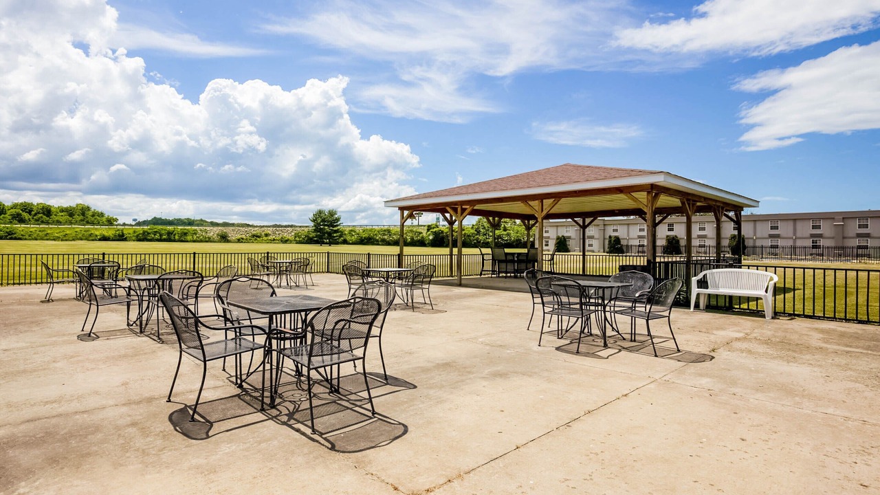 Photo of Patio Balcony in Conneaut
