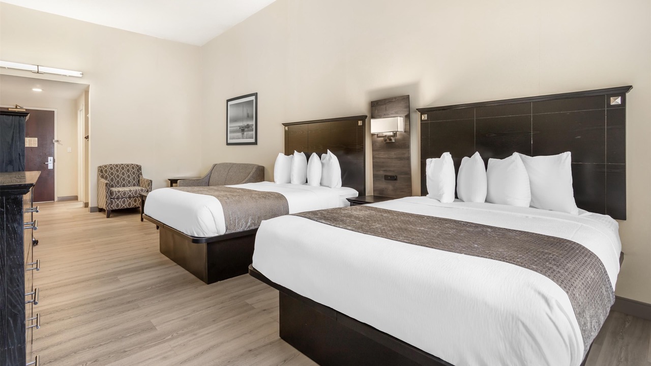 Photo of Others in Massapequa Park