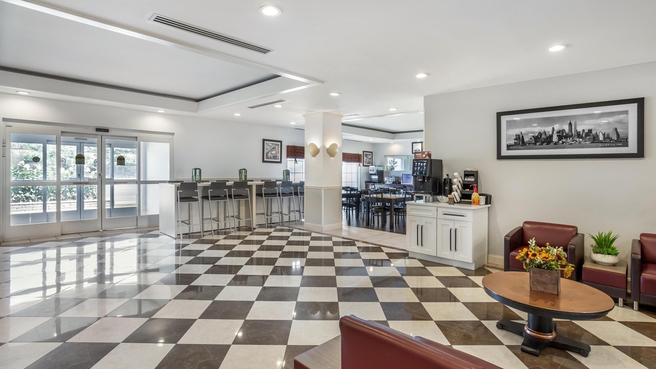 Photo of Others in Massapequa Park