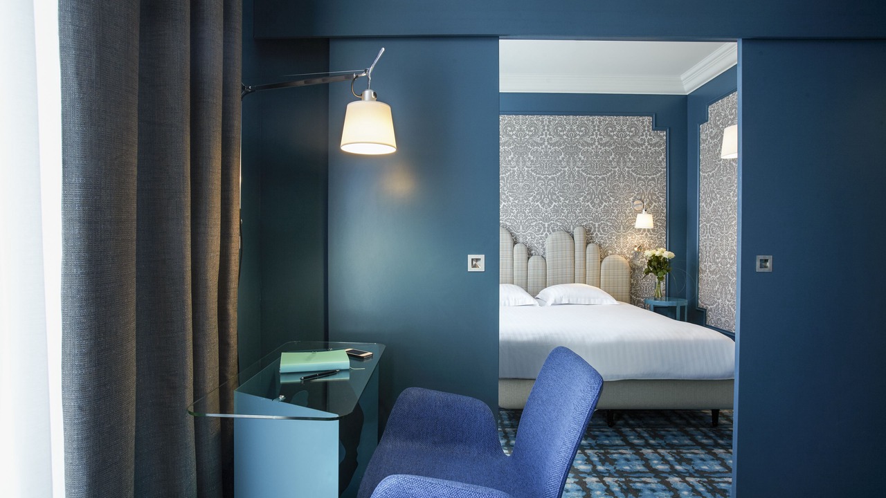 Photo of Bedroom in Comedie