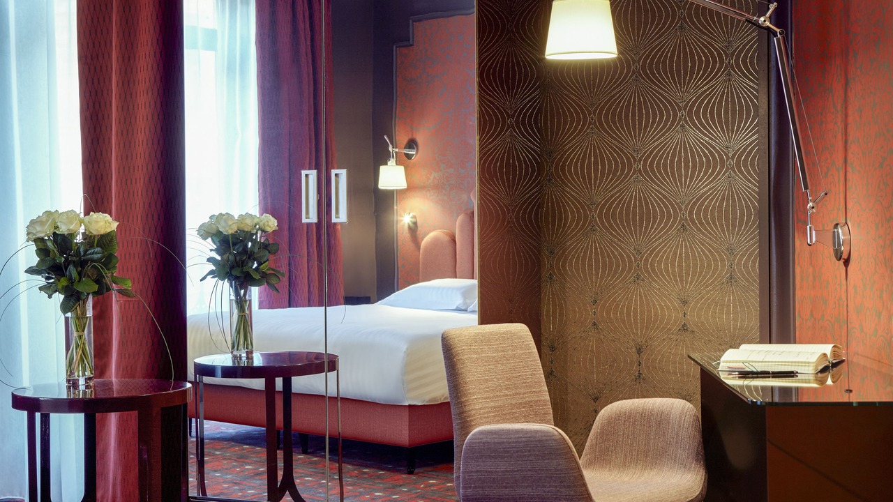 Photo of Bedroom in Comedie