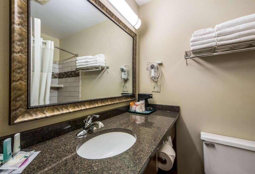 Photo of Bathroom in Newberry